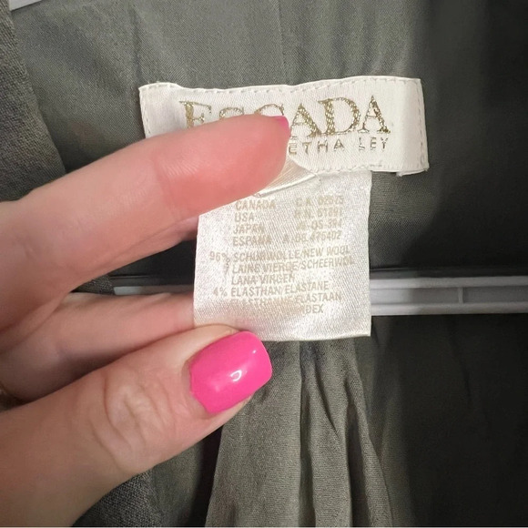 Escada Vintage Gray Button Down Long Wool Pocketed Blazer, Women’s Size 4 - Picture 9 of 10